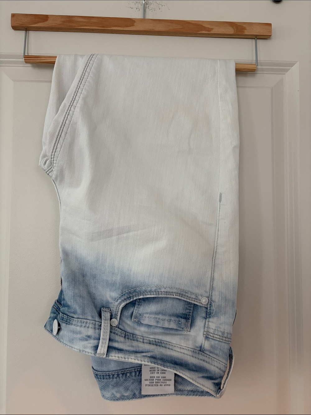 Seven for man kind Ombre Light Blue to White Jeans